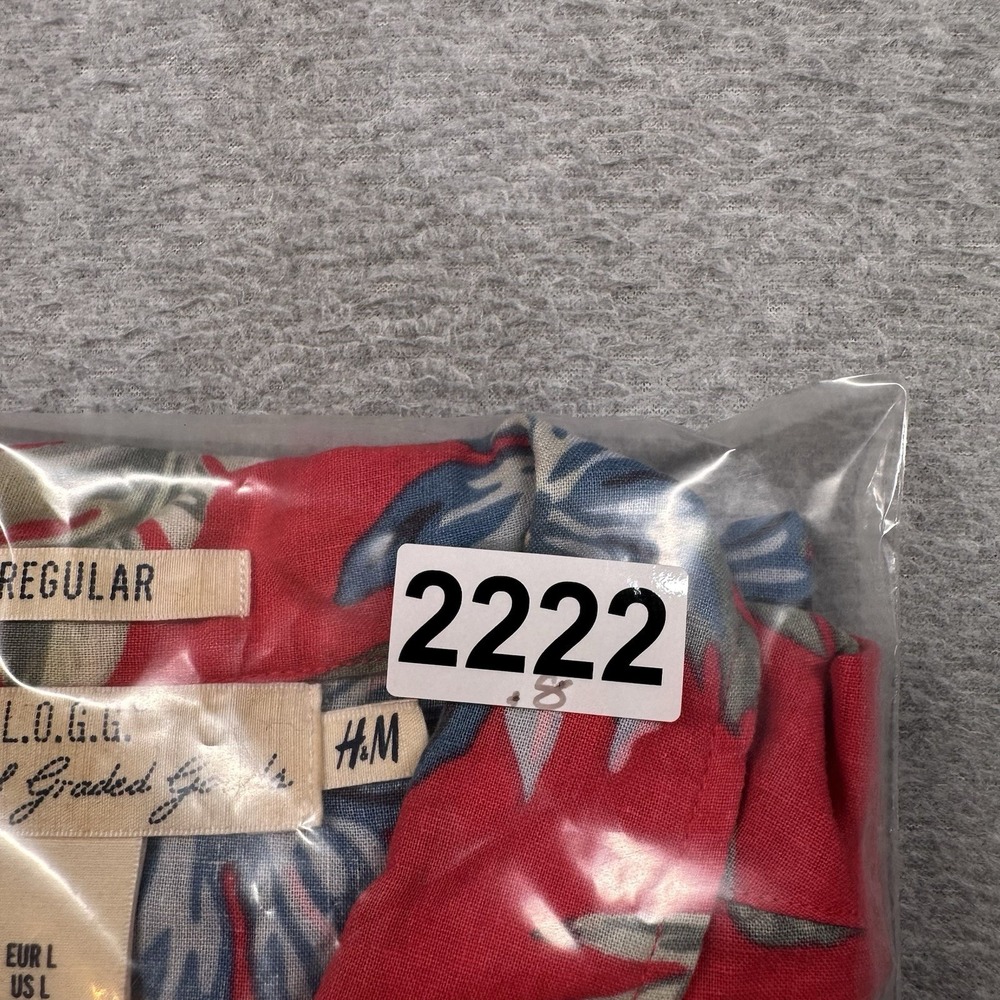 H&M LOGG Hawaiian Shirt Mens‎ L Red Floral Button Up Linen/Cotton Regular Fit - Picture 8 of 8